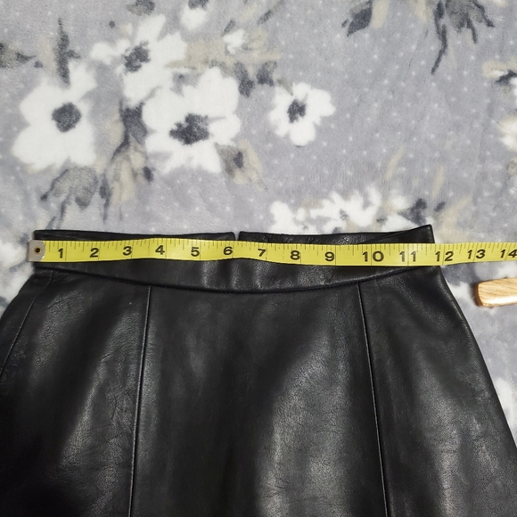 John michael 100% leather mini skirt - Picture 7 of 8